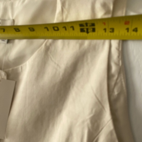 NEW - Cream Linen Vest - Picture 7 of 7